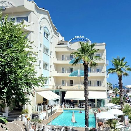 Luxor Beach Boutique Hotel Каттоліка Екстер'єр фото